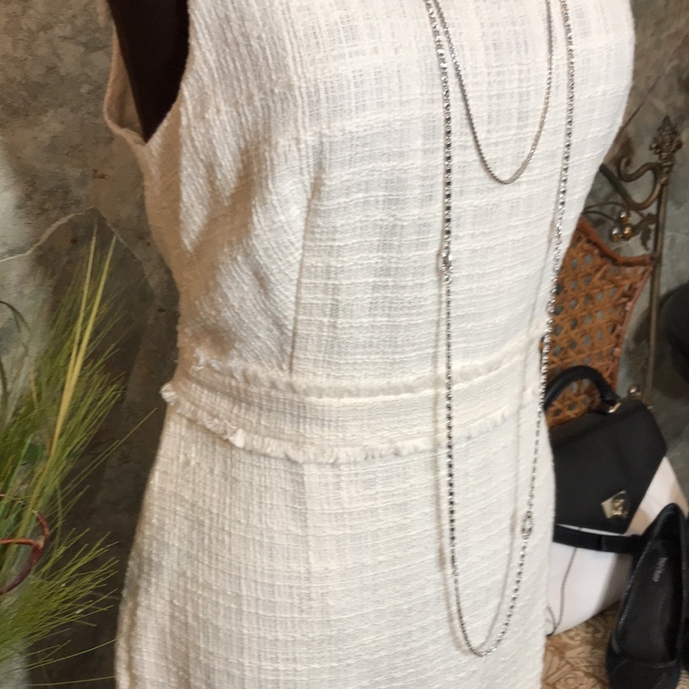 J.Crew 🌹  stunning creamy white tweed dress - Picture 8 of 16